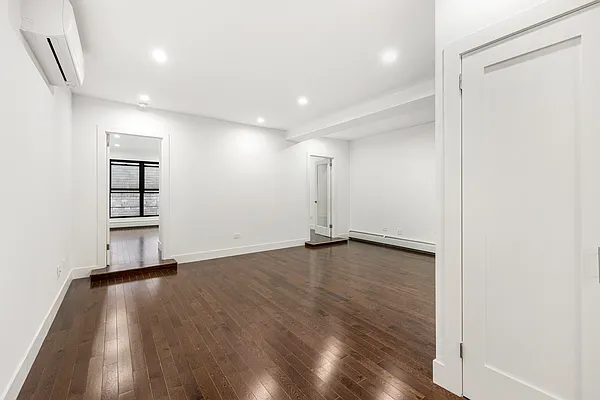 Rented by Compass | media 4