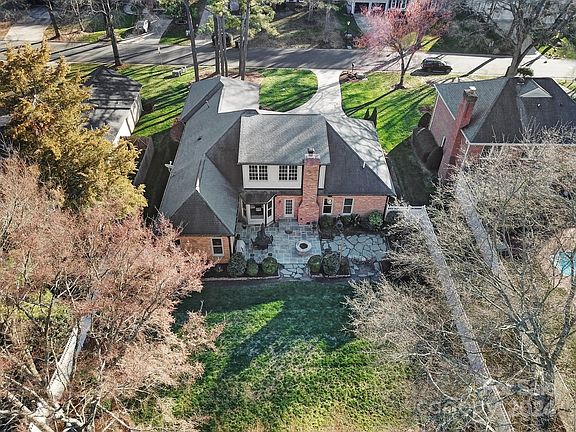 2nd image of 4423 Asherton Dr
