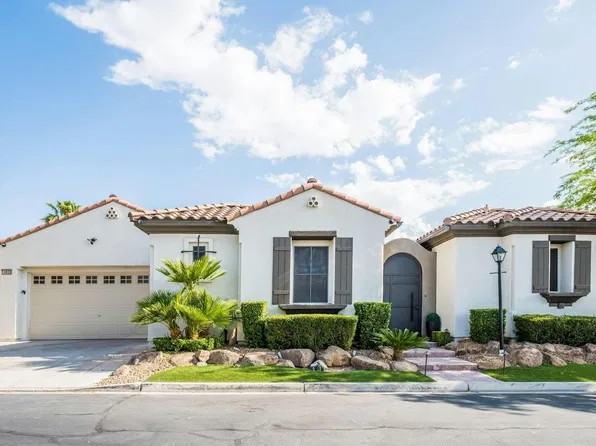 10820 Woodstream Ct, Las Vegas, NV 89135