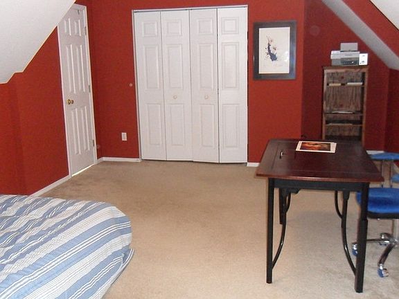 Master Bedroom (up stairs)