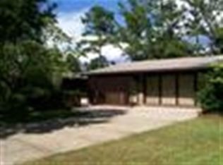 1192 Pine Cir, Elba, AL 36323