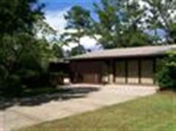 1192 Pine Cir, Elba, AL 36323