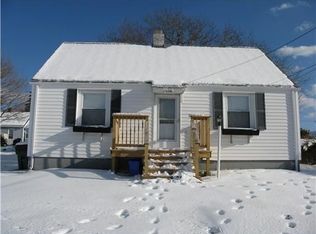 168 Camden Rd, Narragansett, RI 02882