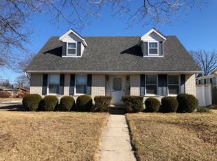 536 Mills Rd, Saline, MI 48176