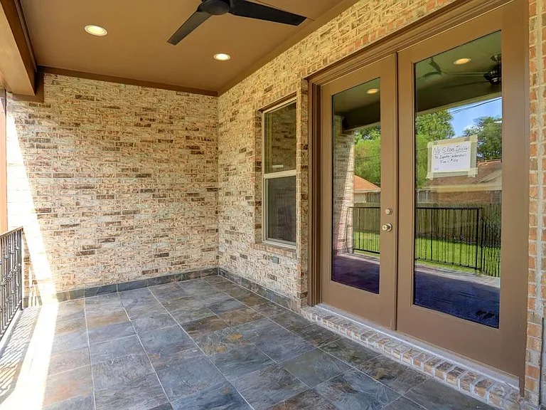 5203 Beechnut St — Photo 30