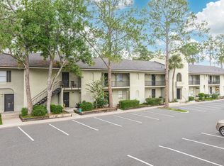 Oasis Club Apartments, Jacksonville, FL 32216