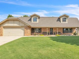 10312 Long Meadow Rd, Oklahoma City, OK 73162
