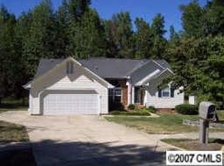 3403 Armitage Dr, Charlotte, NC 28269