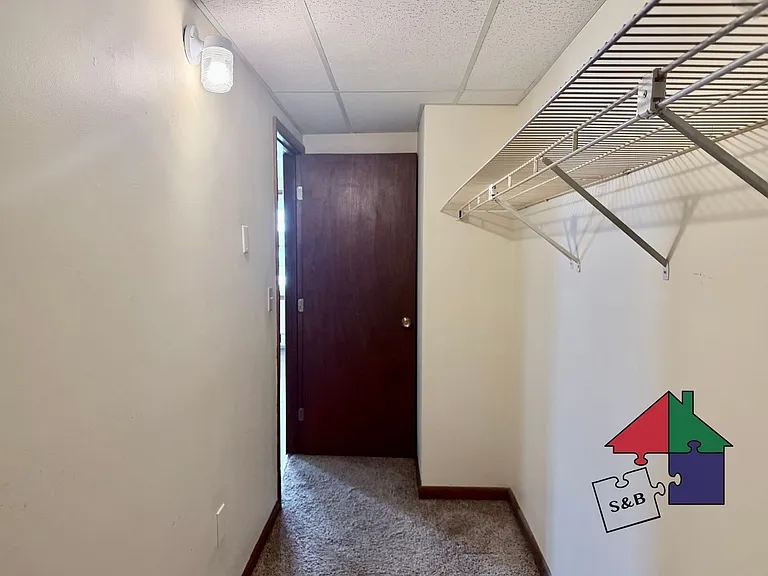 111-113 Allen St — Photo 10