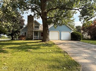9102 Fireside Dr, Indianapolis, IN 46250