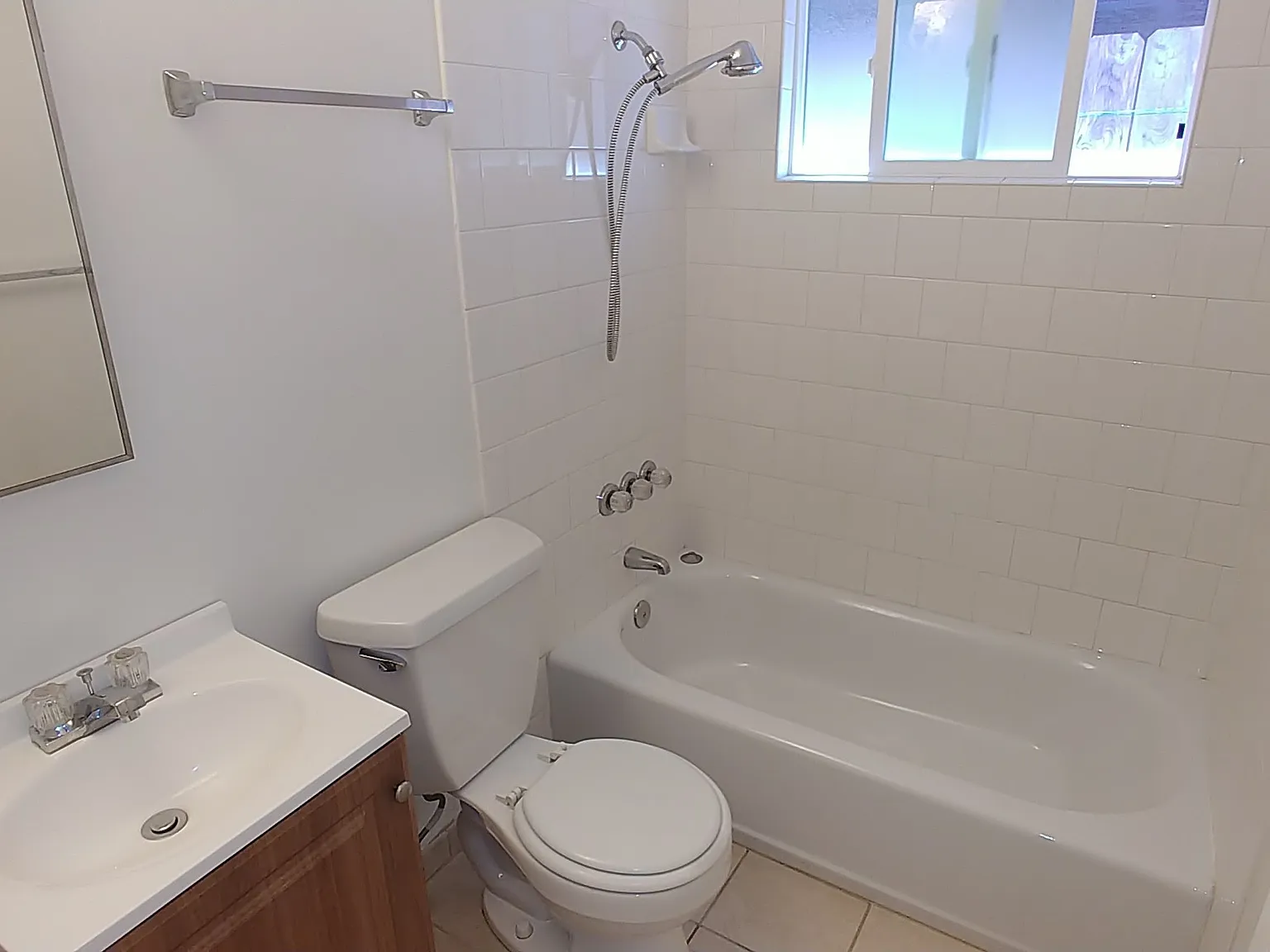 3048 Juniper St. — Photo 2