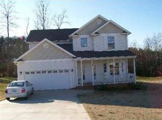 428 Flowerwood Ln, Inman, SC 29349