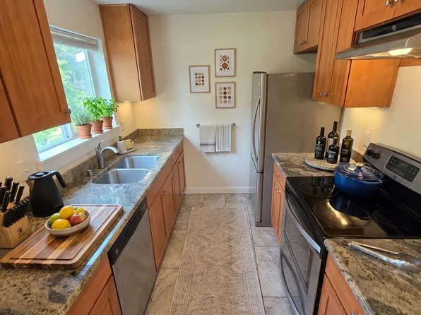 14540 31st Ave NE, Shoreline, WA 98155