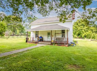 608 W Rockwood St, Rockwood, TN 37854
