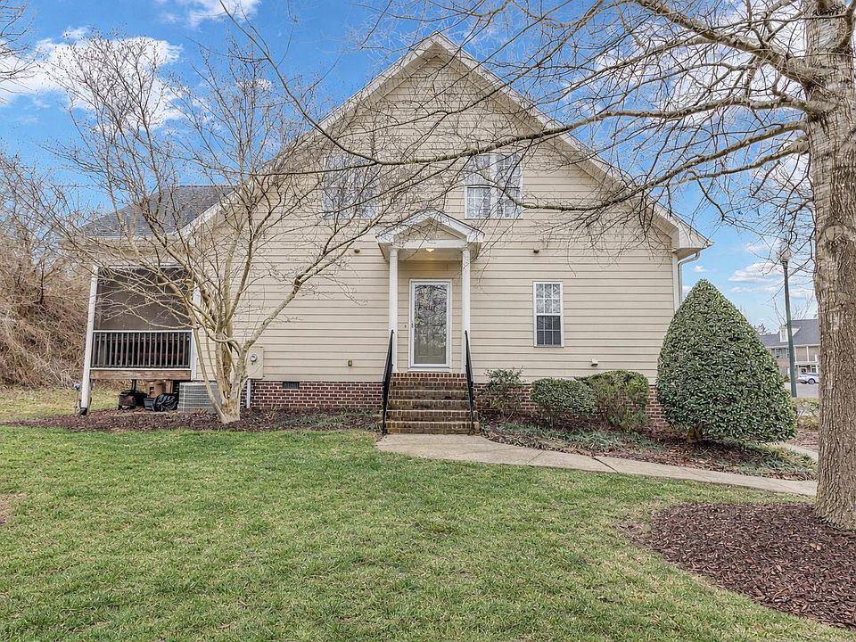 1st image of 747 Parkside Townes Ct