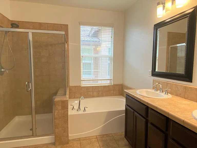 1715 Wind Ranch Rd #C — Photo 6