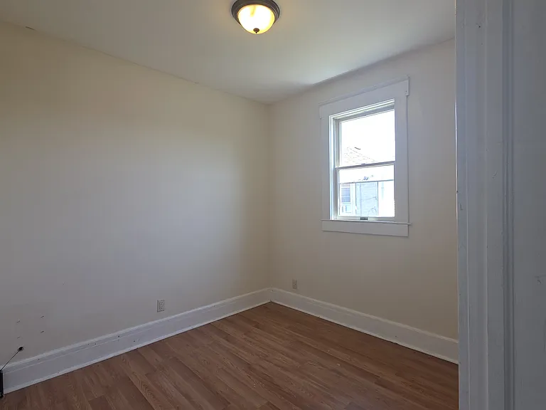 105 Edson St #2 — Photo 1