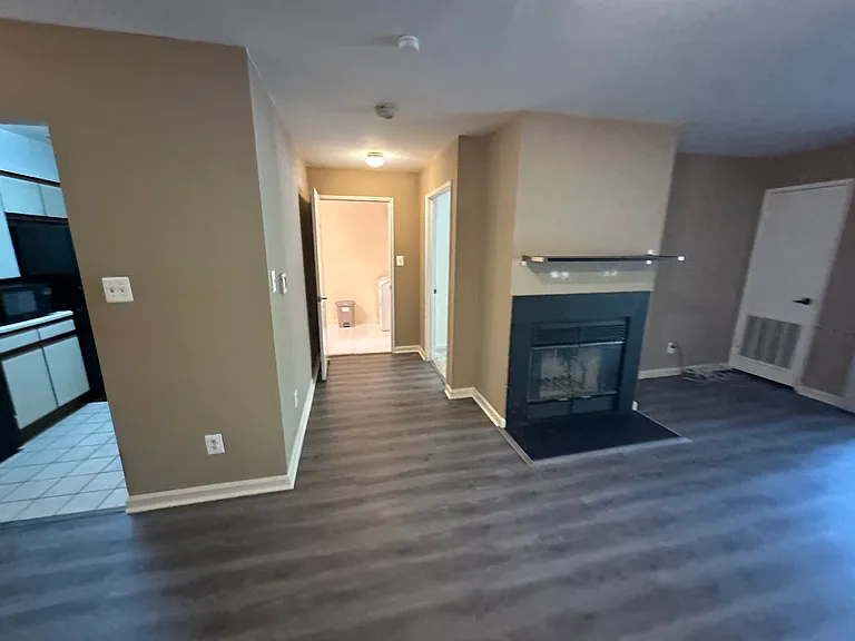 4906 Columbia Rd #2 — Photo 13