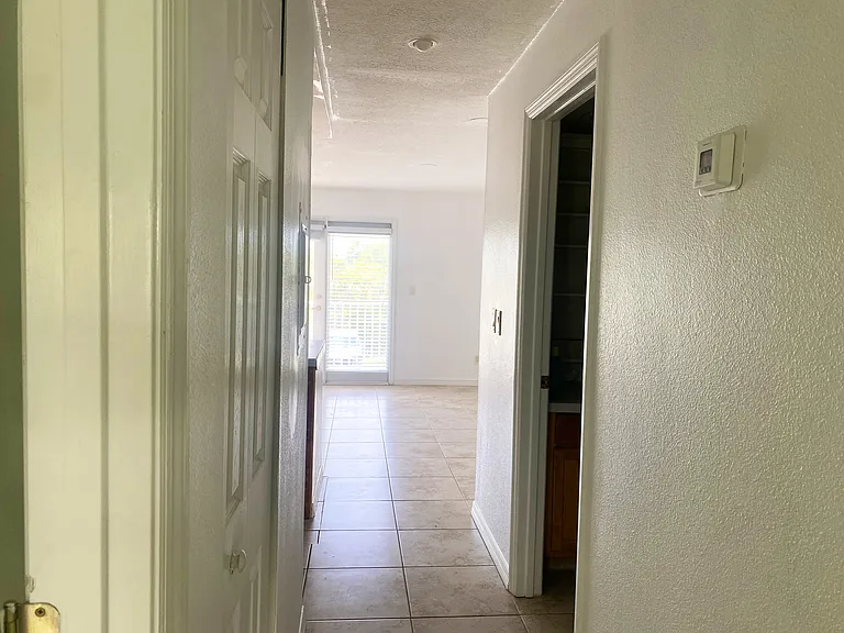 3342 N Key Dr #L6 — Photo 9