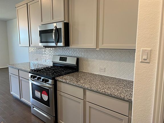 4th image of 27938 Western Creek Ct
