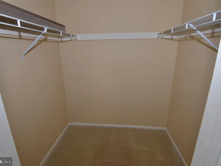 1793 Jonathan Way #L — Photo 38