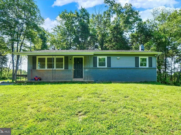 5801 N Salem Church Rd, Dover, PA 17315