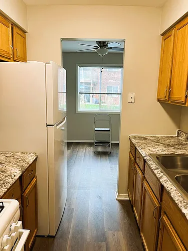 918 Heritage Ct Photo 1