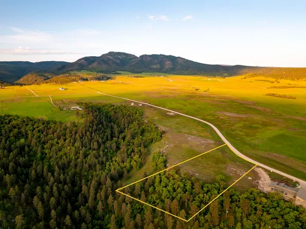 9 Cedar Berry Dr, Spearfish, SD 57783