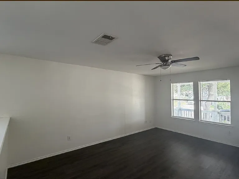 8411 Crinum Lily Dr — Photo 5