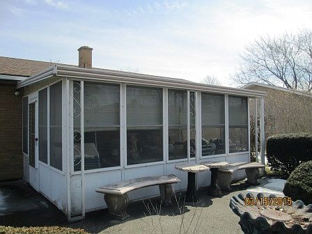 2nd image of 537 Eastland Ct