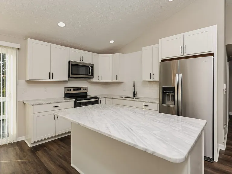 5305 Davidson Rd — Photo 6
