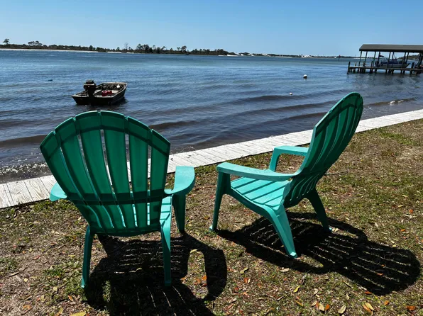 209 W Miracle Strip Pkwy APT D204, Mary Esther, FL 32569