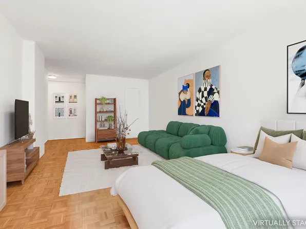 520 East 81st Street image 2 of 4