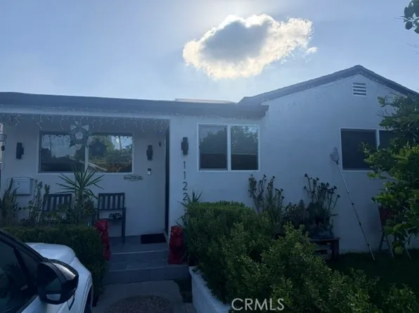 1122 N Beachwood Dr, Burbank, CA 91506
