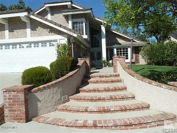 3rd image of 2866 Parkview Dr