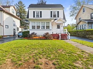 341 Farmington Rd, Rochester, NY 14609