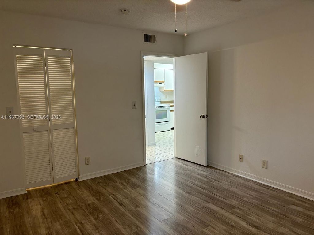 3985 W McNab Rd APT A302, photo 8