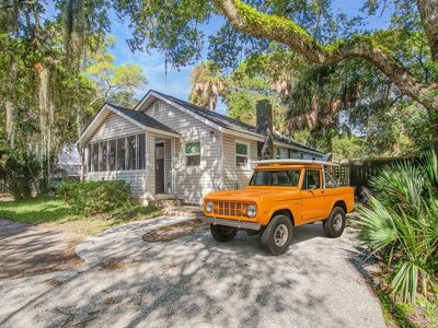 112 W Huron Ave, Folly Beach, SC, 29439