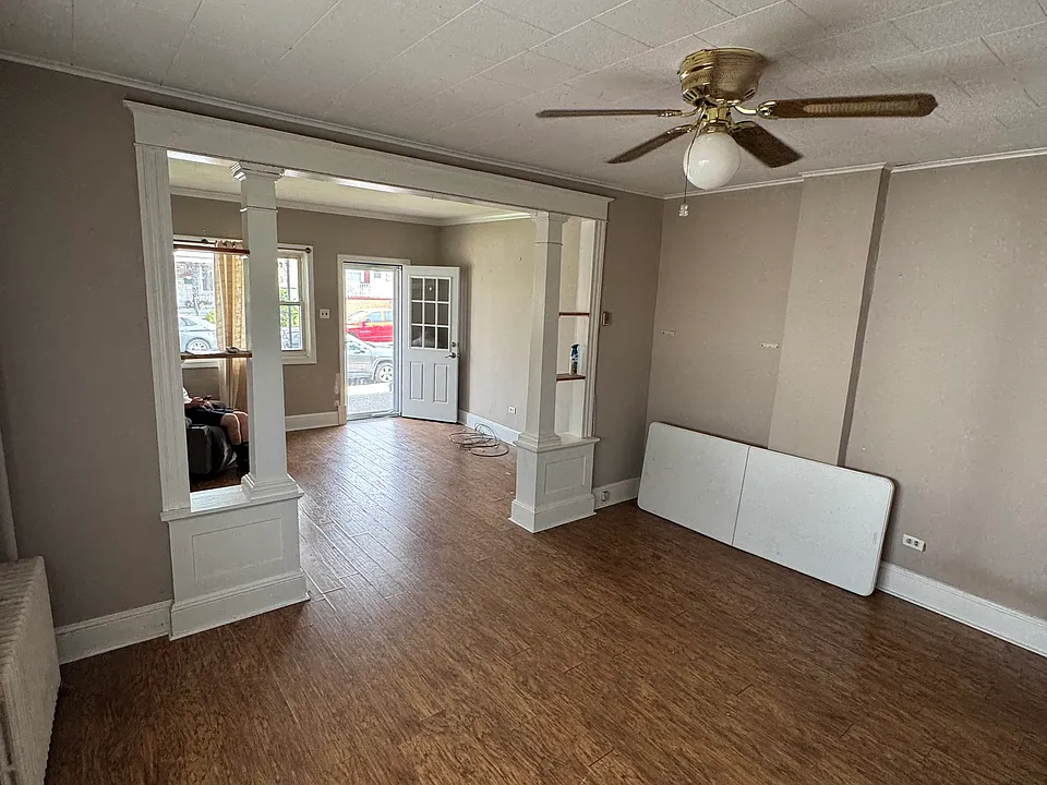 1141 Reynolds Ave