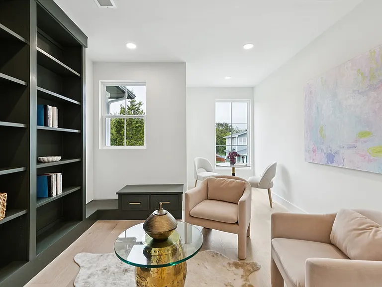 2026 Euclid Ave — Photo 18