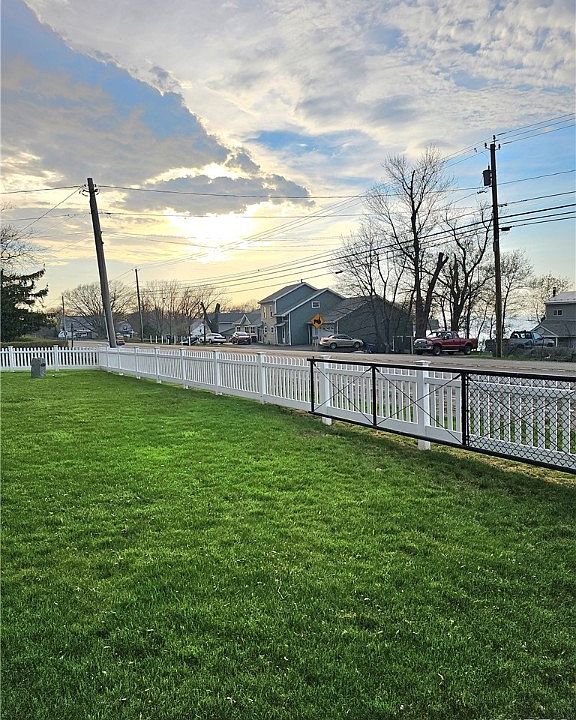 2723 Lake Rd, Silver Creek, NY 14136 Zillow