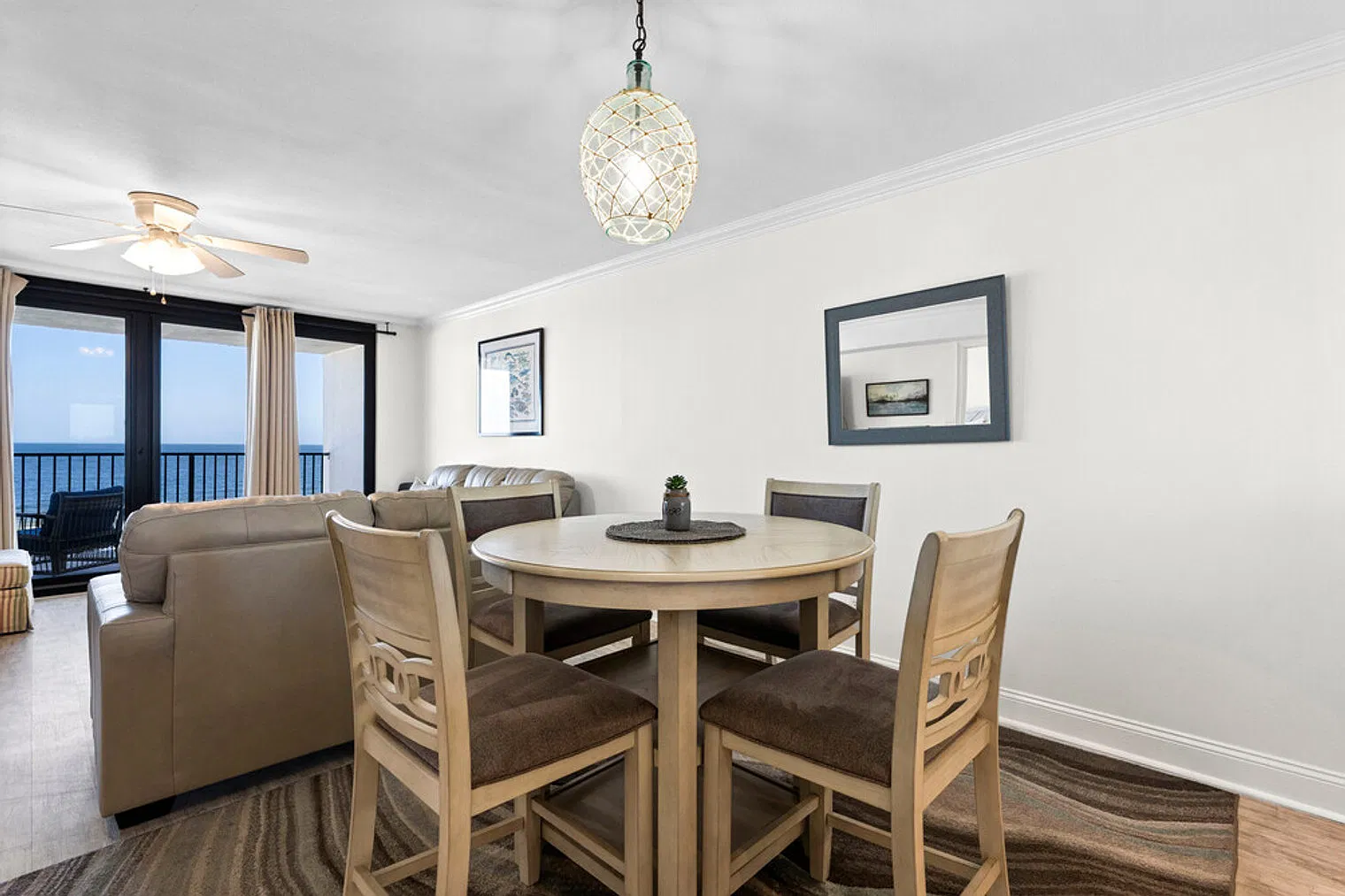 2 bed, 2.0 bath, 1151 sqft, $2,721 — Photo 2