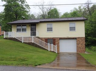 54499 Driveway Ln, Bellaire, OH 43906