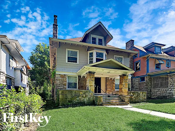 2619 Lockridge St, Kansas City, MO 64128