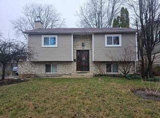 2216 Edgewood Rd, Waukegan, IL 60087