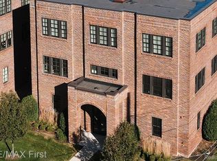 916 W Eleven Mile Rd #1, Royal Oak, MI 48067