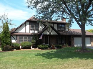 65 Troutbeck Ln, Rochester, NY 14626