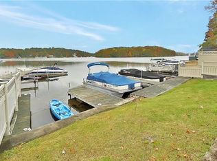 777 S Lake Blvd, Mahopac, NY 10541