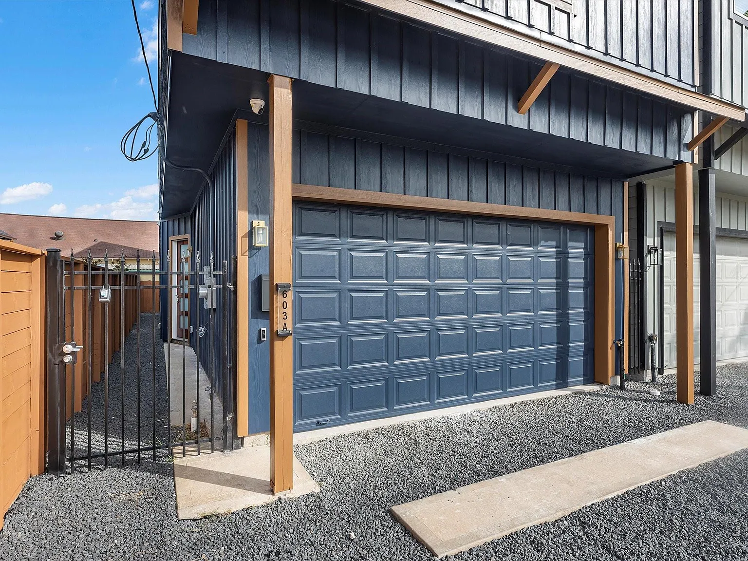 3 bed, 3.5 bath, $2,495 — Photo 3