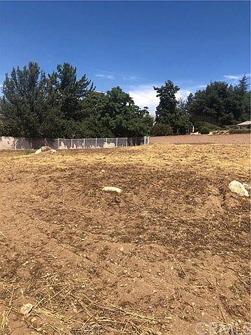 1st image of 0 Canyon Hills Dr
